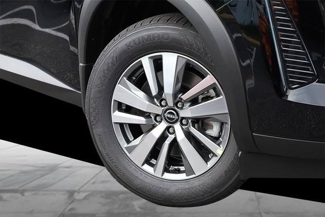 New 2026 Nissan Pathfinder SL AWD/4WD image 3