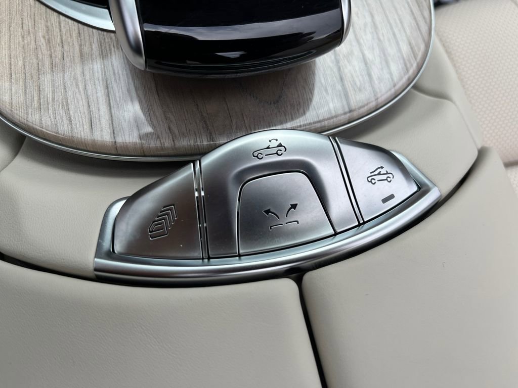 Used 2023 Mercedes-Benz E 450 Cabriolet image 25
