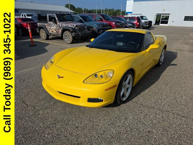Used 2011 Chevrolet Corvette Coupe w/ Preferred Equipment Group RWD image 3