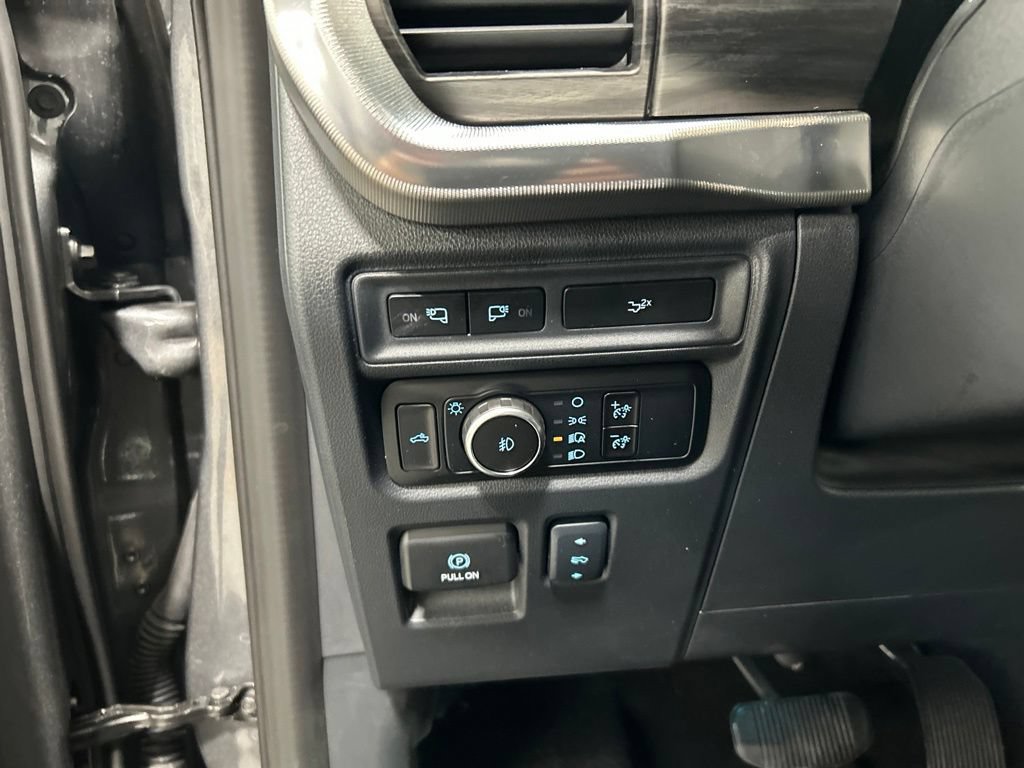 Certified 2024 Ford F150 Lariat w/ Tow/Haul Package AWD/4WD image 13