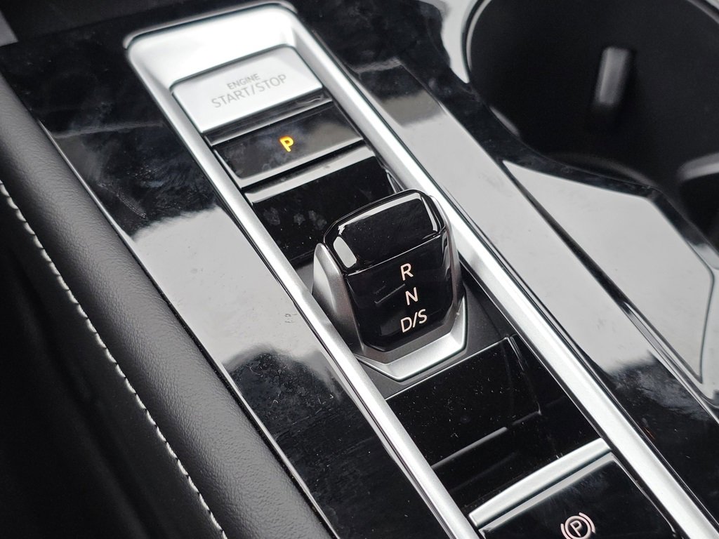 New 2024 Volkswagen Atlas SE image 16