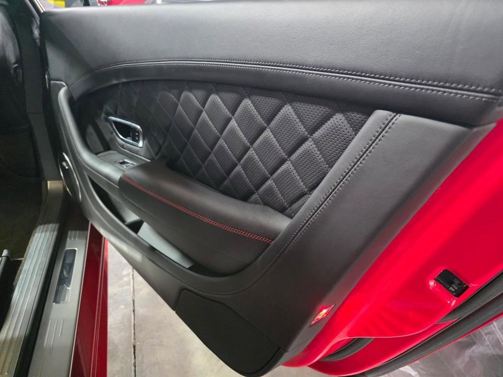 Used 2016 Bentley Continental GT Speed image 9