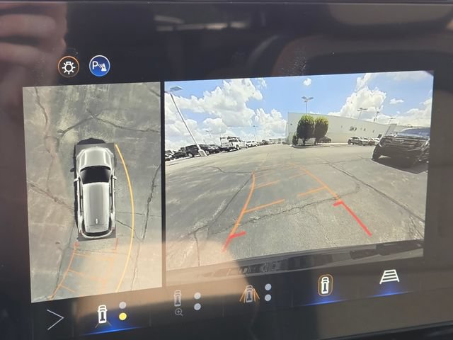 New 2026 Chevrolet Equinox ACTIV w/ Convenience Package III AWD/4WD image 5