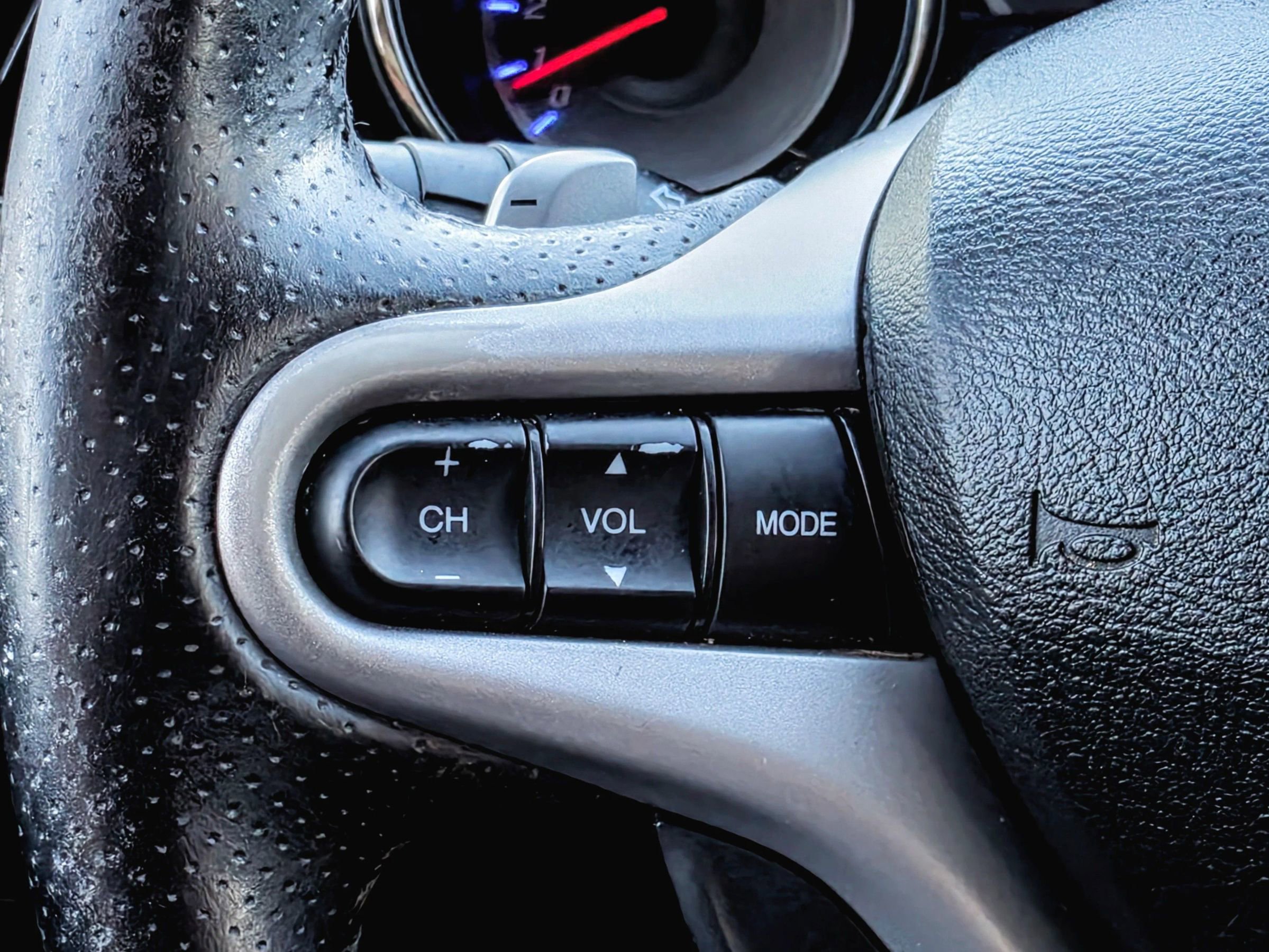 Used 2013 Honda Fit Sport image 22