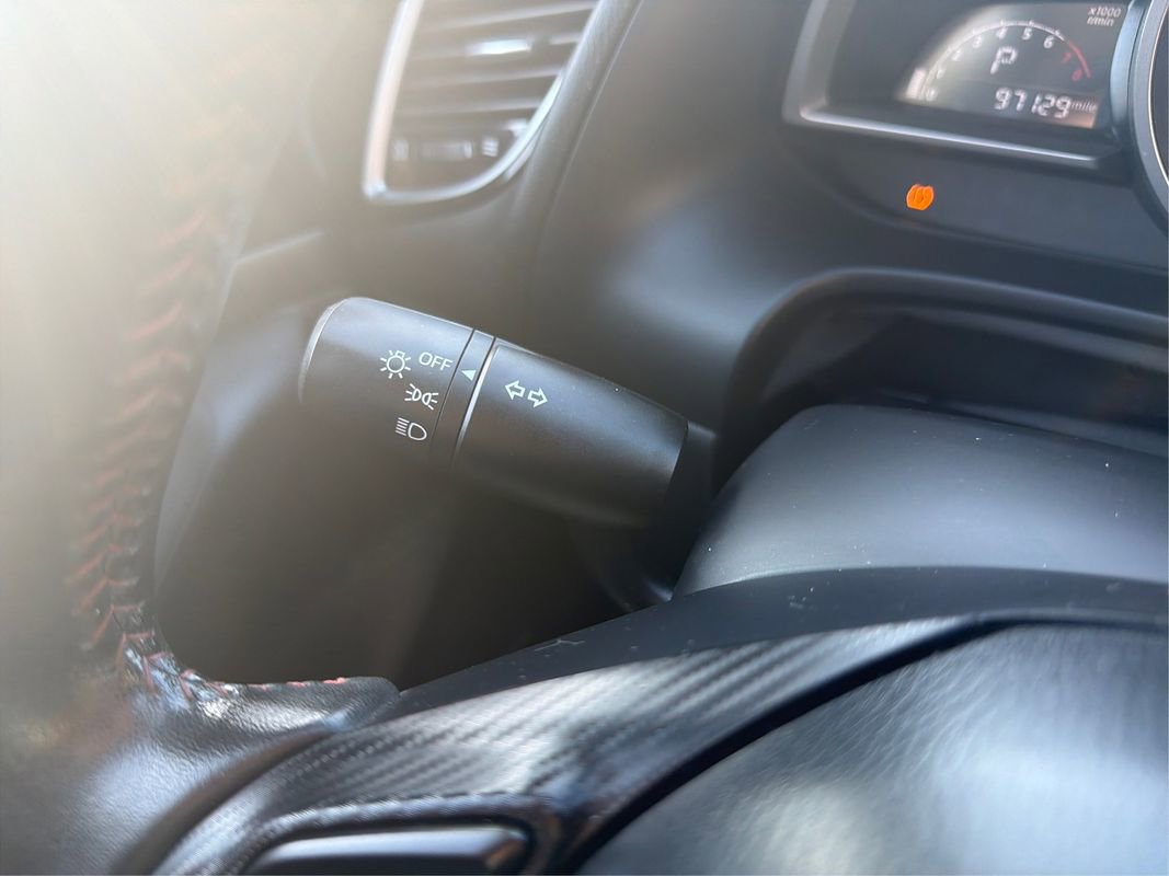 Used 2014 MAZDA MAZDA3 i Grand Touring image 20