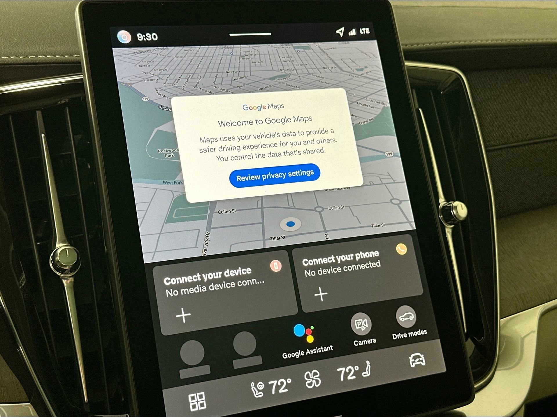 New 2026 Volvo XC90 T8 Ultra w/ Protection Package Premier image 13