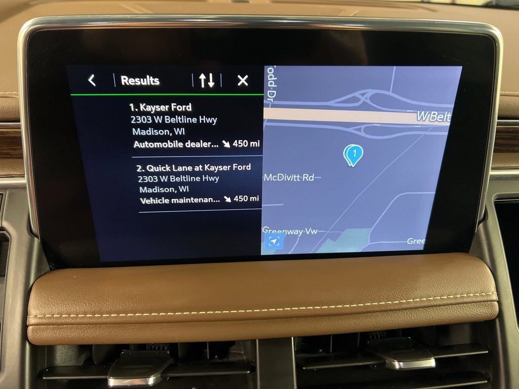 Used 2021 Chevrolet Tahoe High Country w/ Premium Package image 11