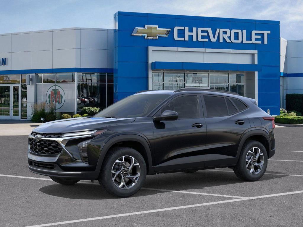 New 2026 Chevrolet Trax LT image 2