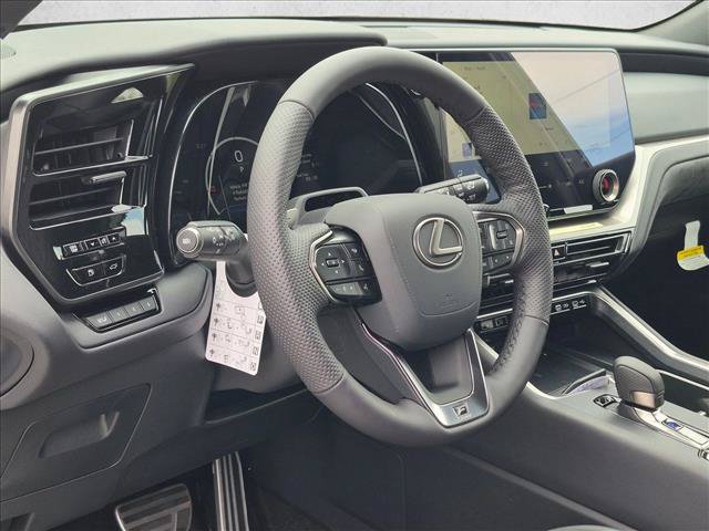 New 2026 Lexus TX 500h AWD image 3