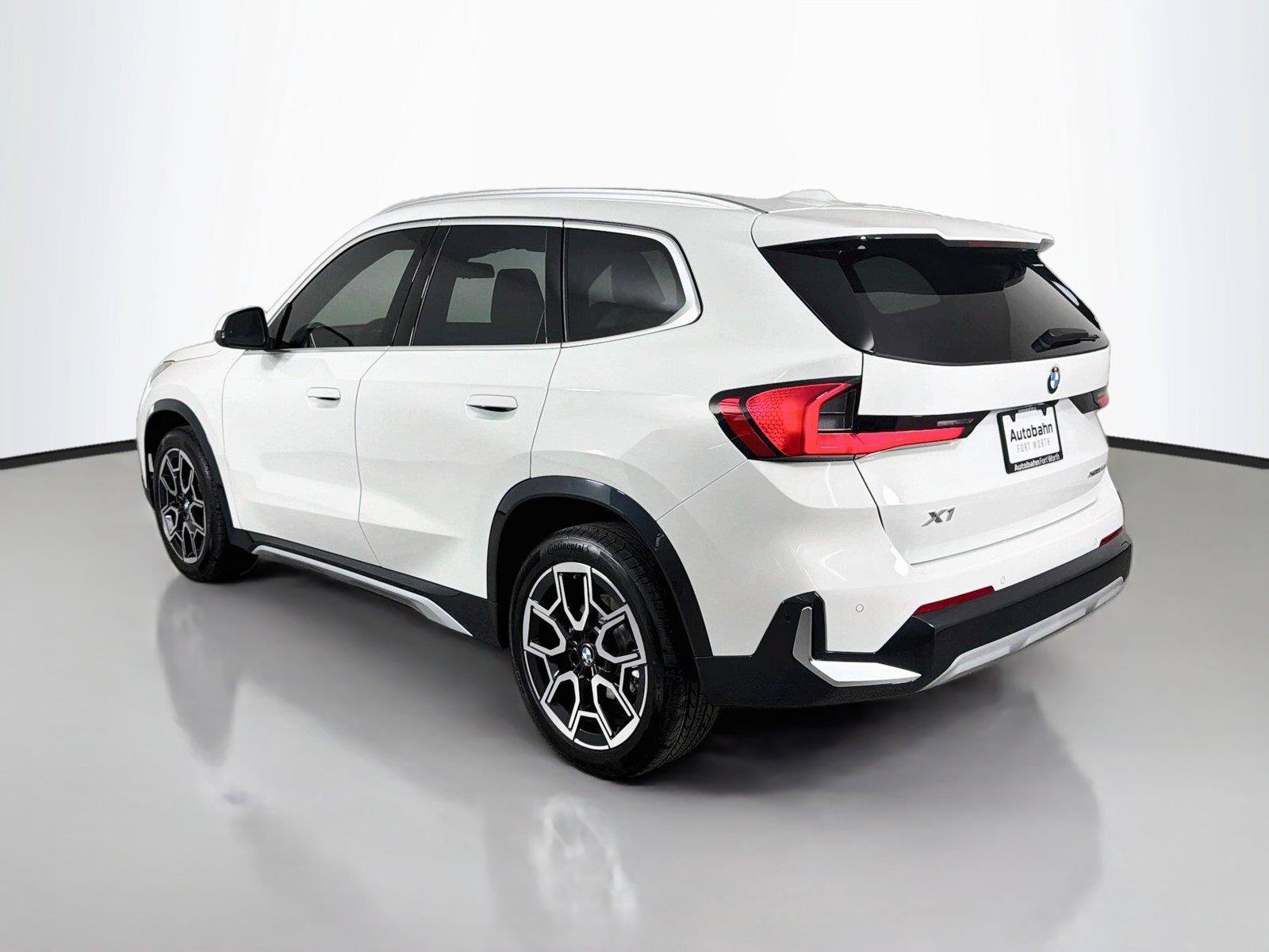 New 2026 BMW X1 xDrive28i w/ Convenience Package AWD/4WD image 7
