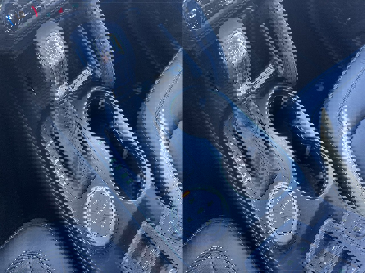 New 2025 Ford Bronco Outer Banks w/ Sasquatch Package image 8