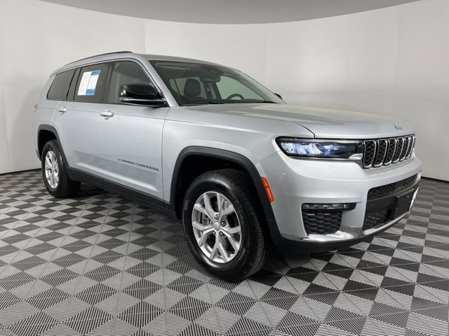 Used 2023 Jeep Grand Cherokee L Limited AWD/4WD image 3