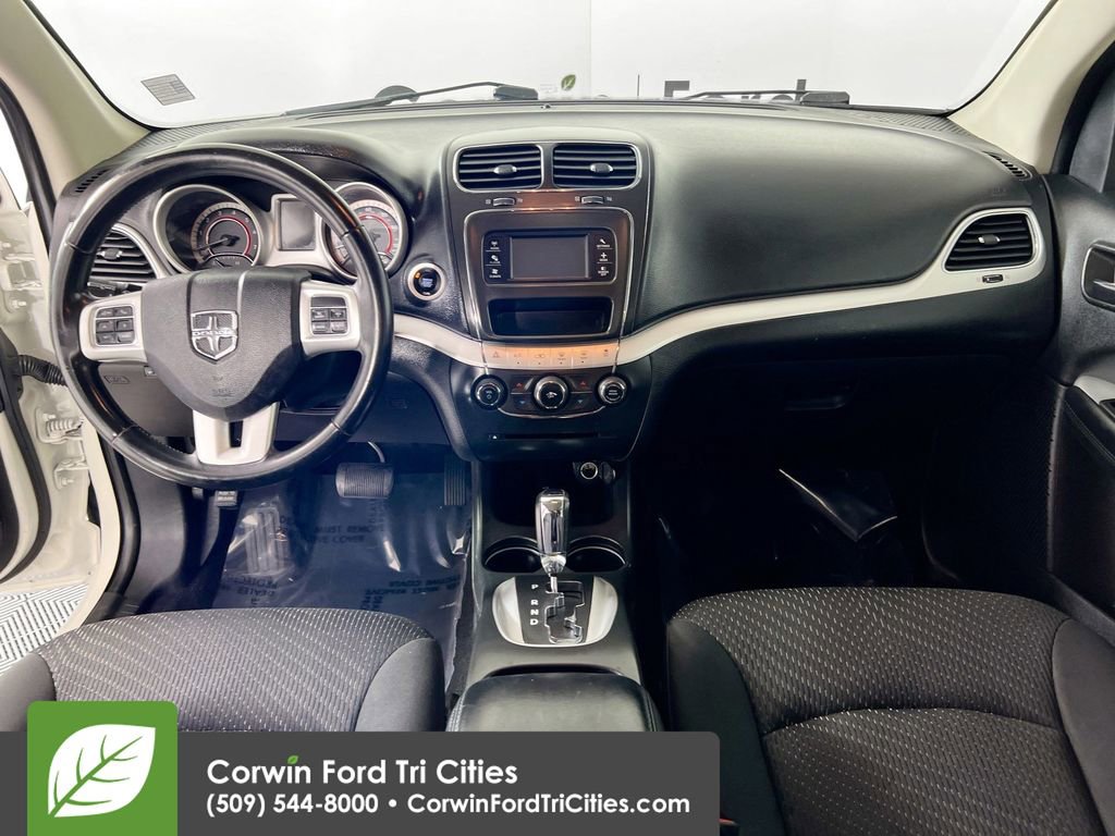 Used 2018 Dodge Journey SE w/ Connectivity Group FWD image 7