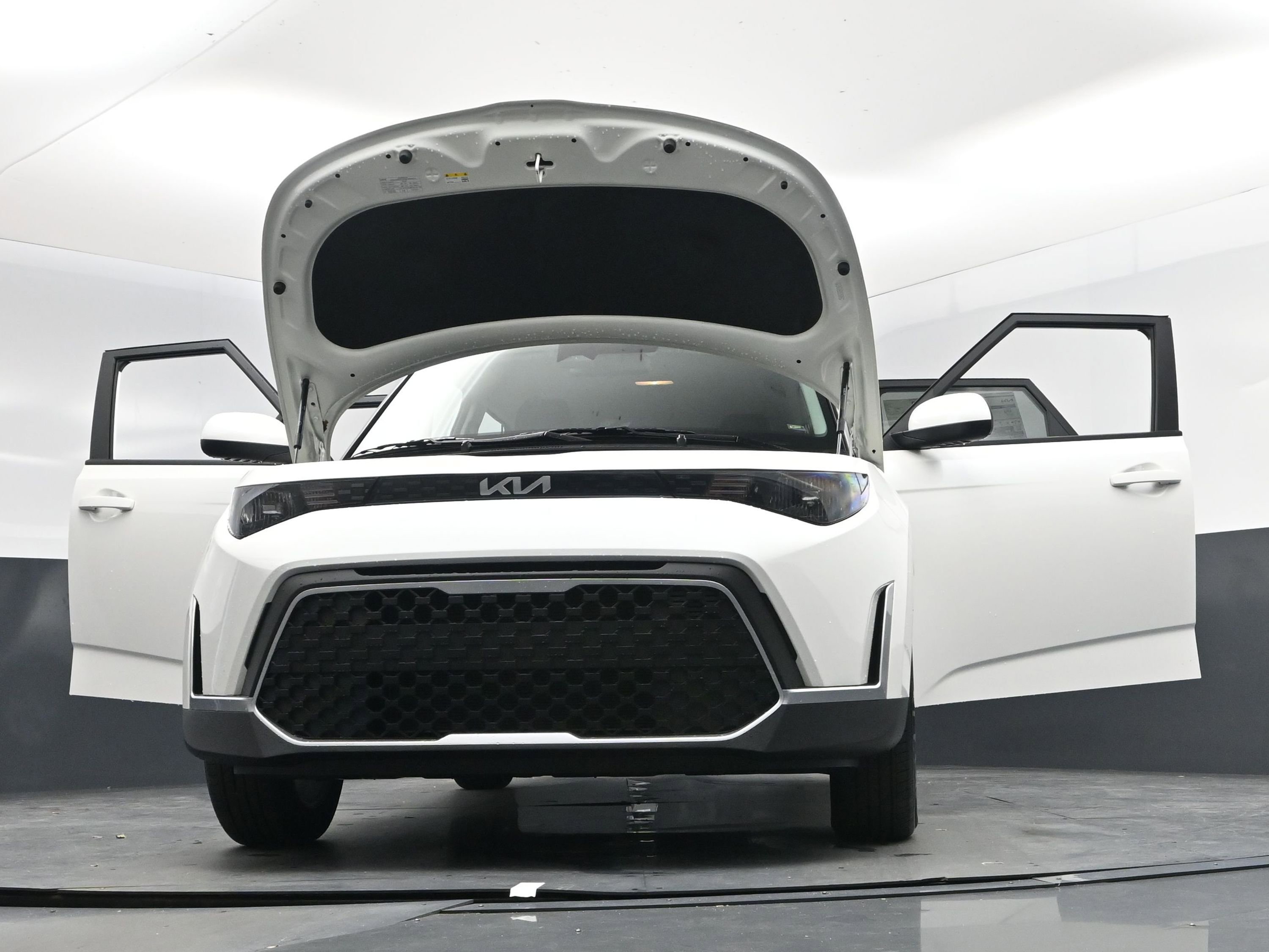 New 2025 Kia Soul LX image 22