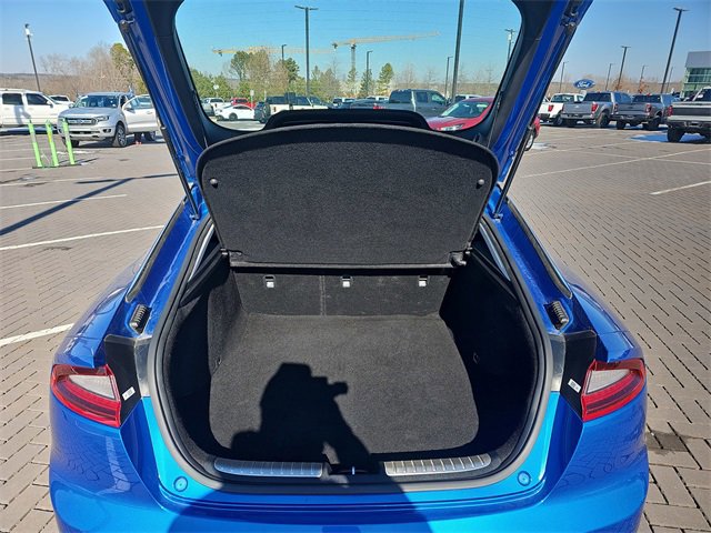 Used 2018 Kia Stinger image 12