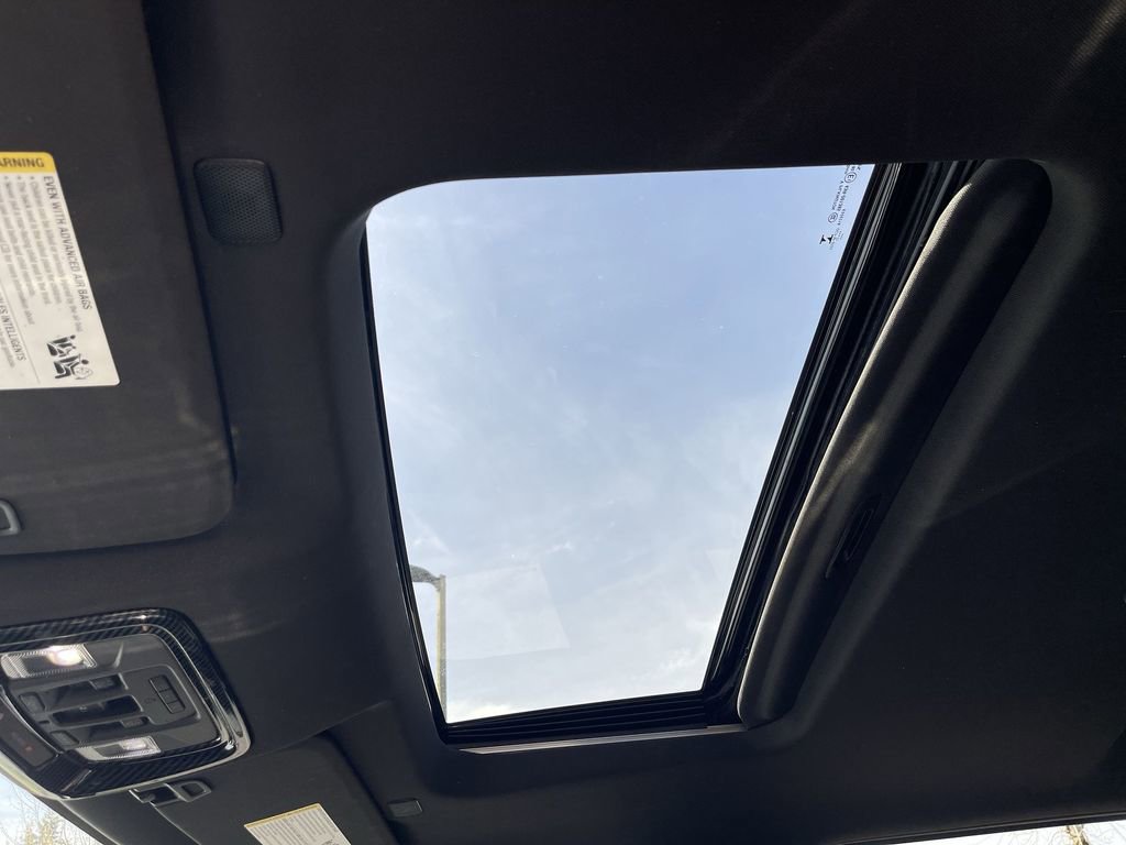 Certified 2021 GMC Sierra 1500 AT4 w/ AT4 Value Package AWD/4WD image 18