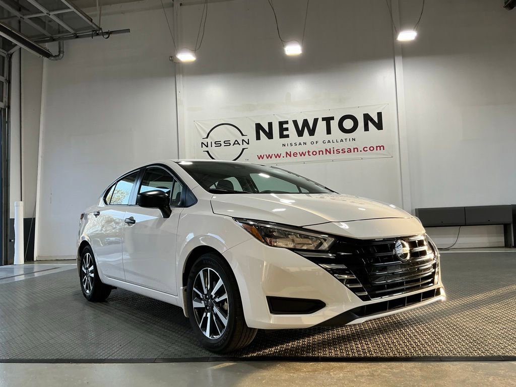 Used 2025 Nissan Versa S w/ S Plus Package image 9