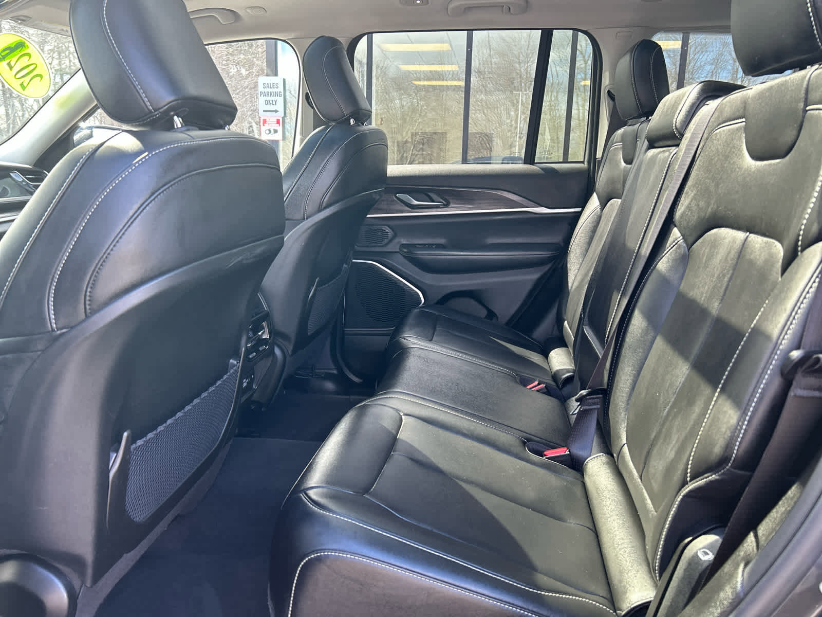 Used 2023 Jeep Grand Cherokee 4WD 4xe image 41