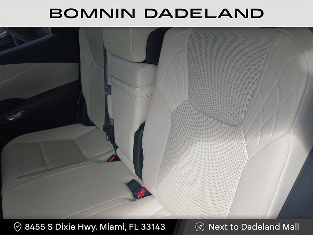 Used 2023 Lexus RX 350 FWD image 11