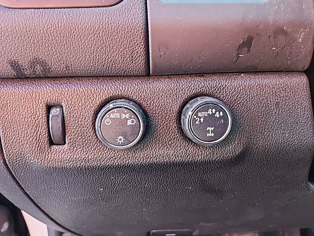 Used 2022 Chevrolet Colorado LT w/ Safety Package AWD/4WD image 26