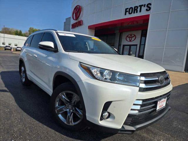 Certified 2018 Toyota Highlander Limited Platinum AWD/4WD image 1