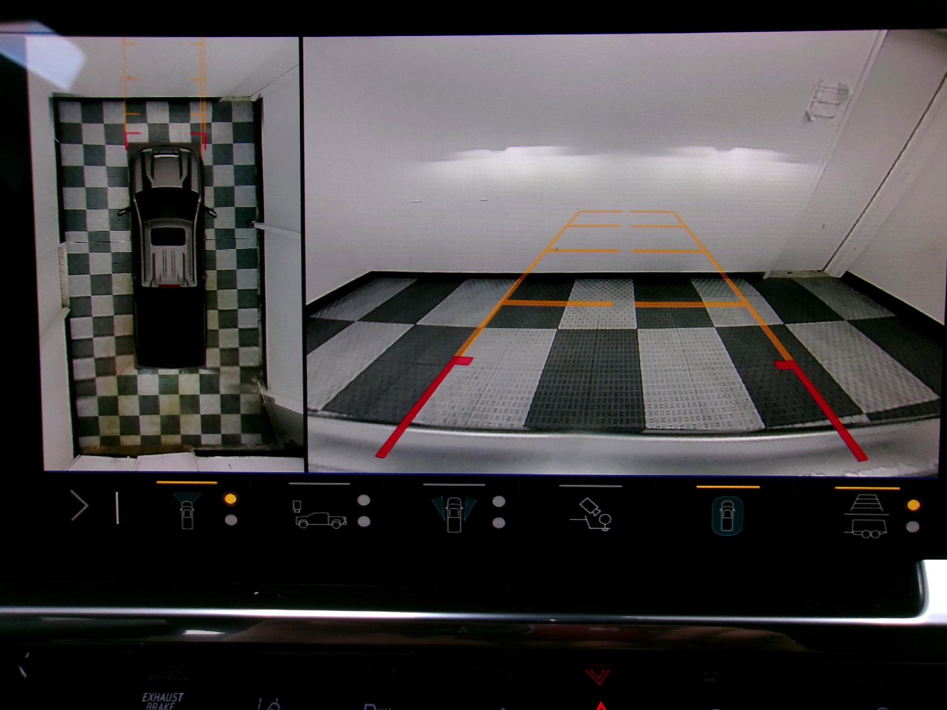 Used 2025 Chevrolet Silverado 2500 High Country w/ Technology Package image 4