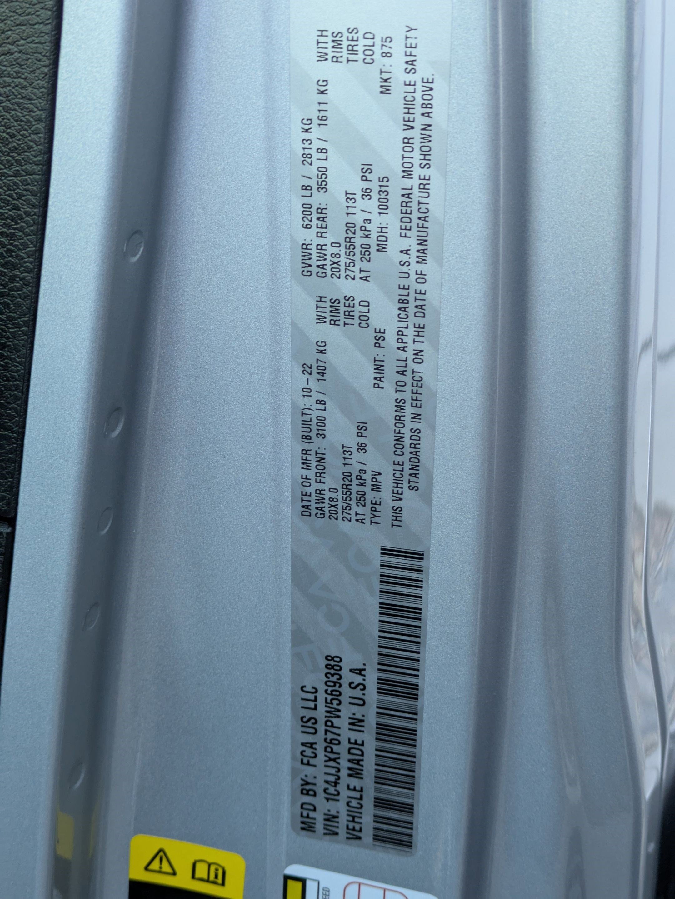 Used 2023 Jeep Wrangler Sahara w/ Cold Weather Group image 33