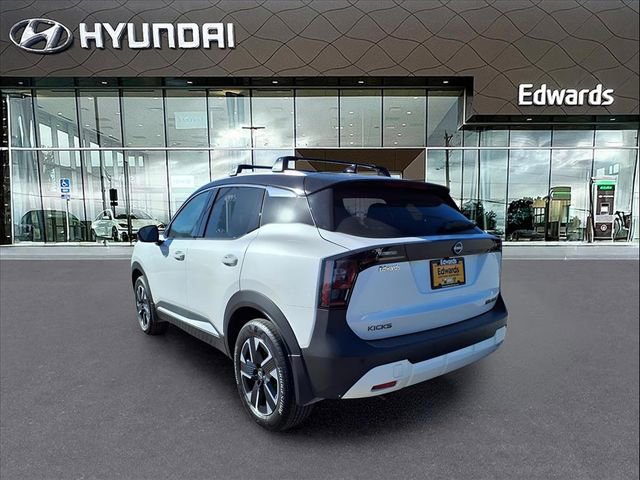 Used 2025 Nissan Kicks SR image 5