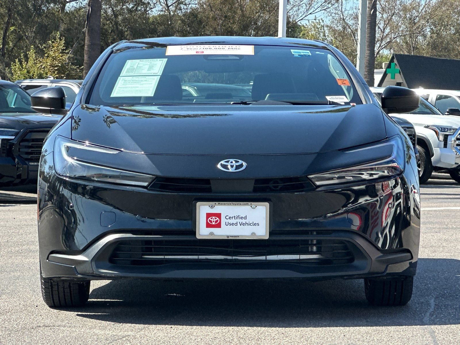 Used 2025 Toyota Prius LE FWD image 7