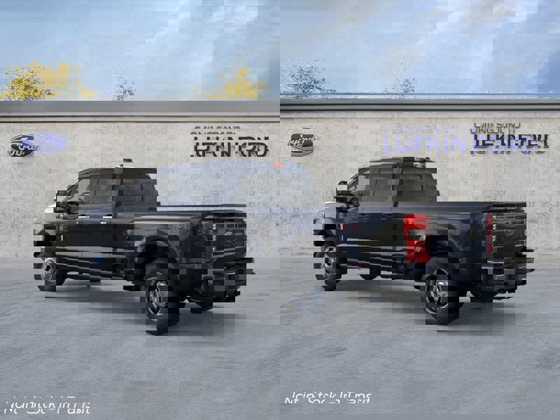 New 2026 Ford F350 4x4 Crew Cab DRW Super Duty image 4