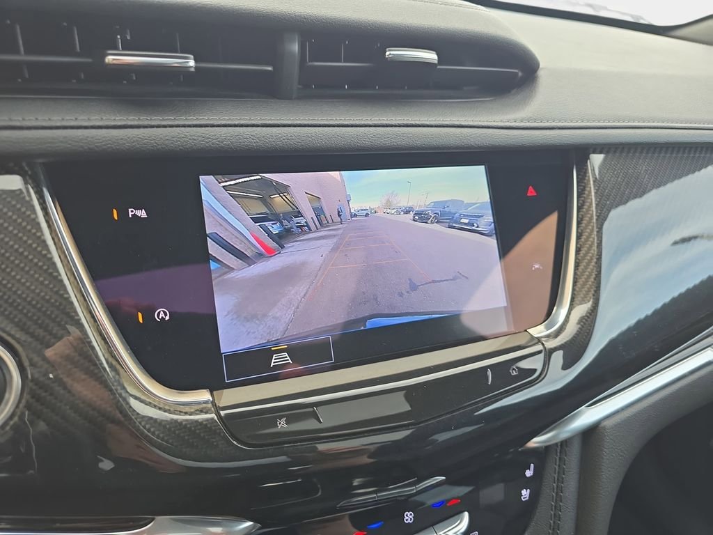 Used 2023 Cadillac XT6 Sport AWD/4WD image 27