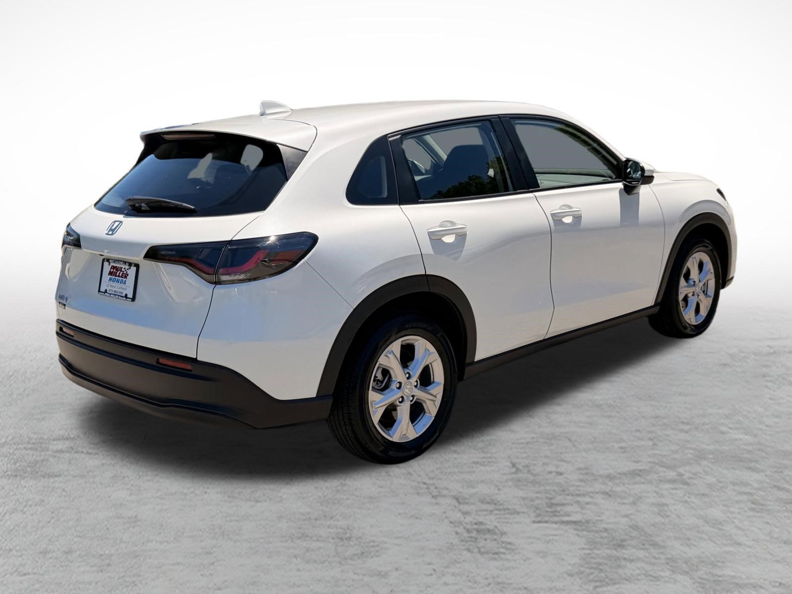 Certified 2024 Honda HR-V LX image 6