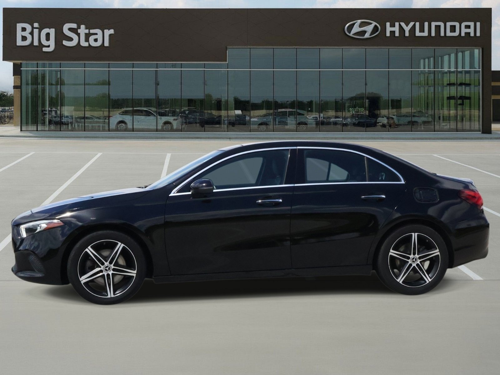 Used 2020 Mercedes-Benz A 220 image 2