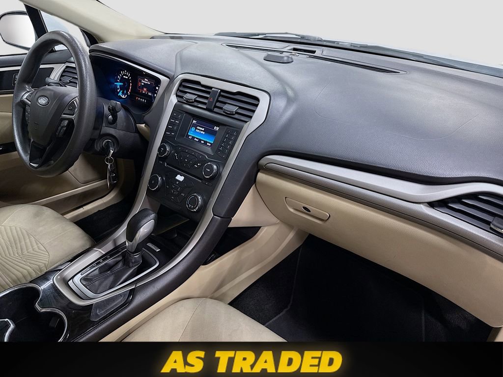 Used 2016 Ford Fusion SE image 27