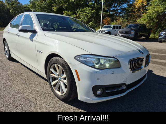 Used 2016 BMW 528i Sedan RWD image 1