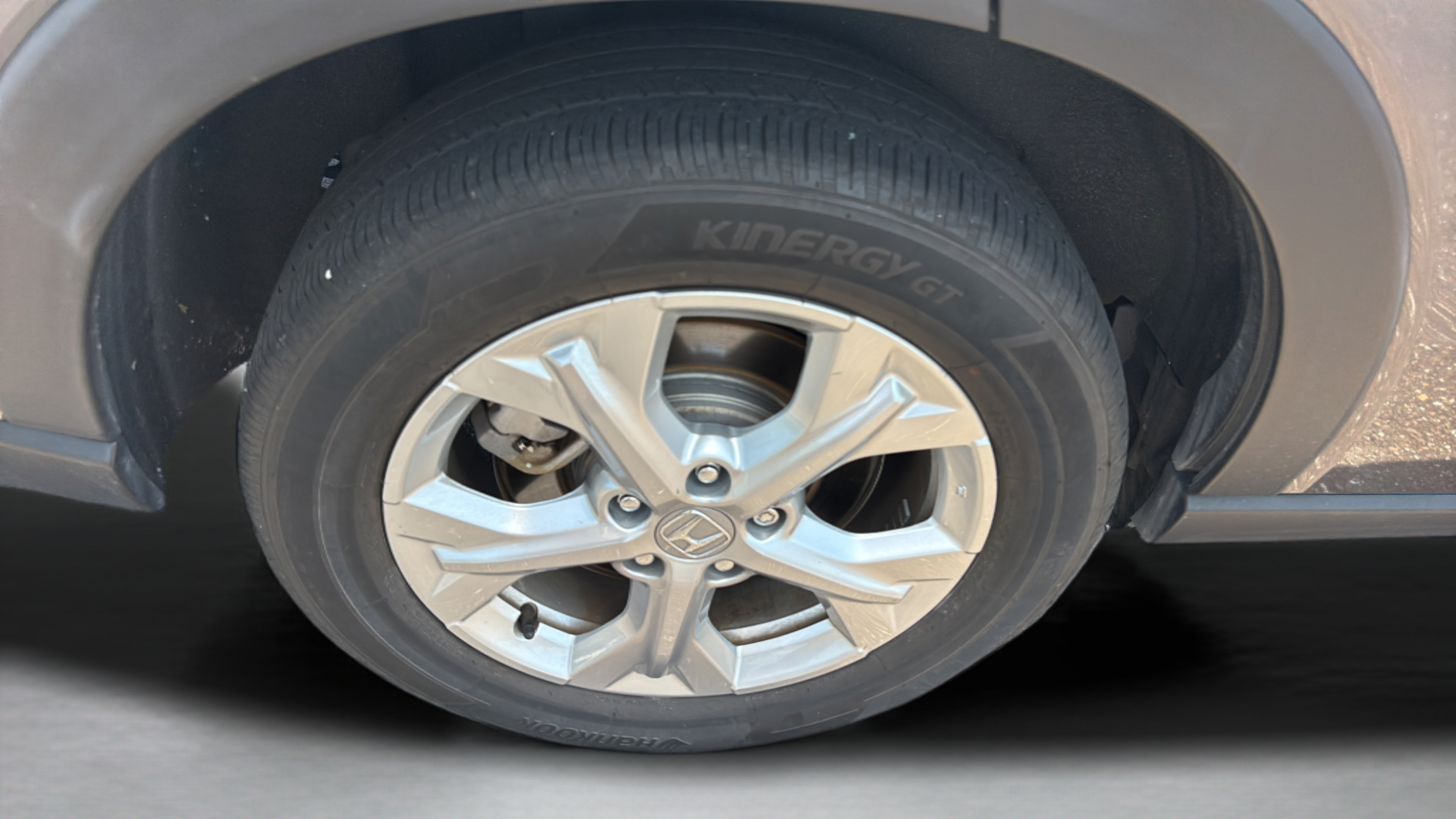 Certified 2024 Honda HR-V LX image 33