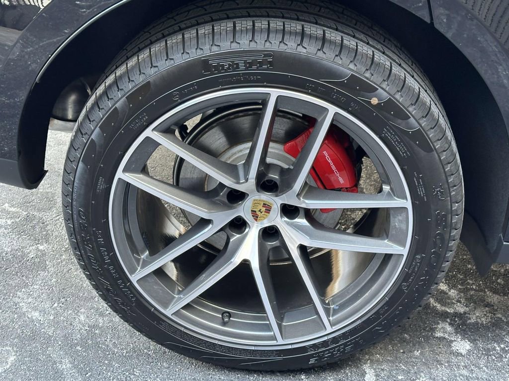 New 2026 Porsche Macan S image 9