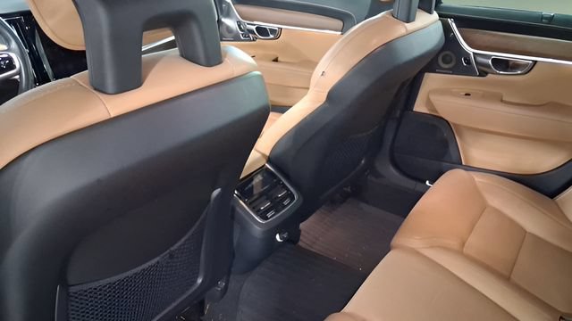 Used 2017 Volvo S90 T6 Inscription w/ Vision Package AWD/4WD image 25