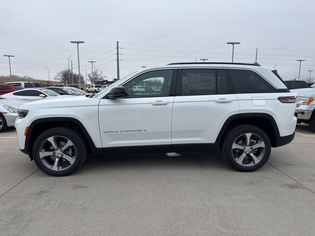New 2026 Jeep Grand Cherokee Limited AWD/4WD image 28