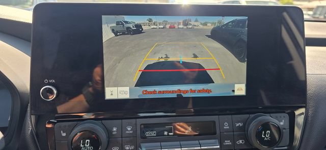 Used 2025 Toyota Grand Highlander AWD image 25