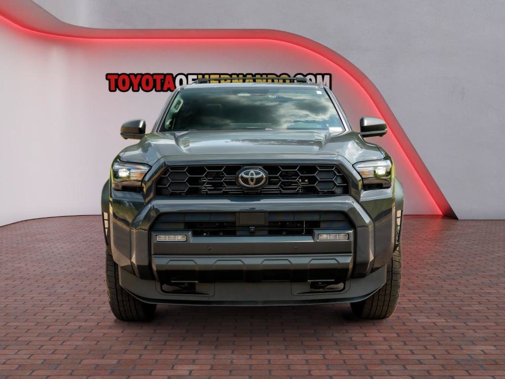 Used 2025 Toyota 4Runner TRD Off-Road Premium AWD/4WD image 2