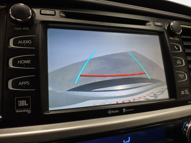 Used 2015 Toyota Highlander Limited image 22