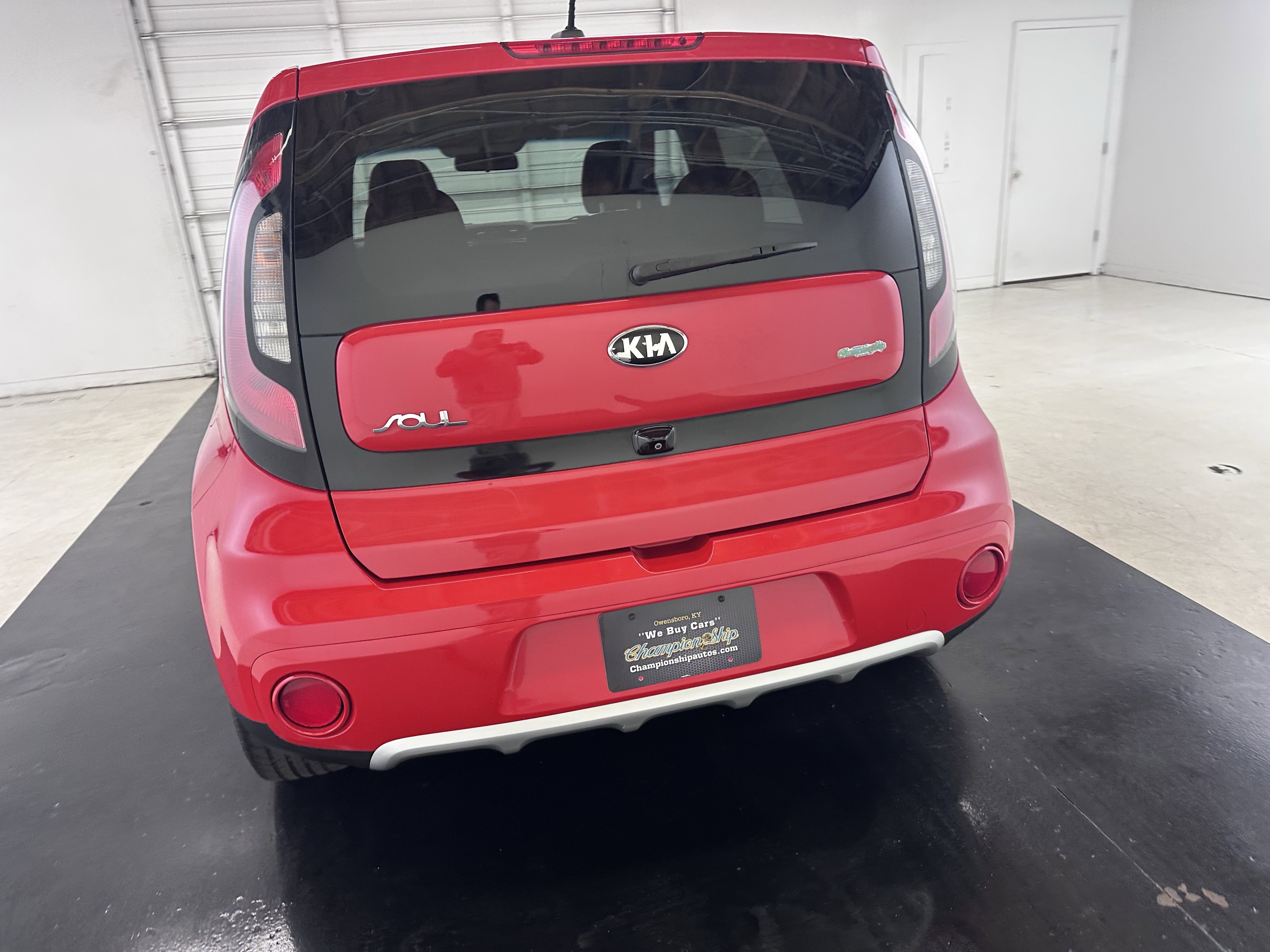 Used 2018 Kia Soul + image 13