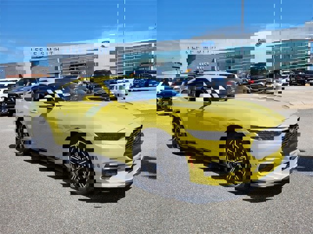 New 2025 Ford Mustang Coupe image 25