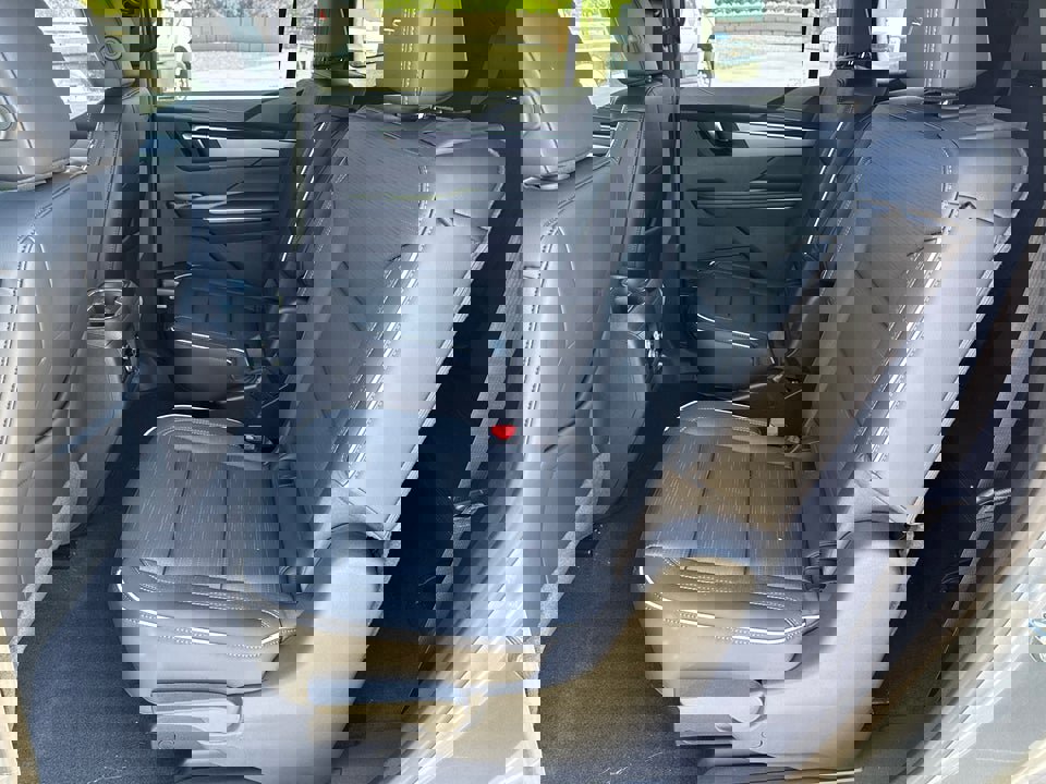 Used 2026 Buick Enclave Sport Touring w/ LPO, Floor Liner Package image 21