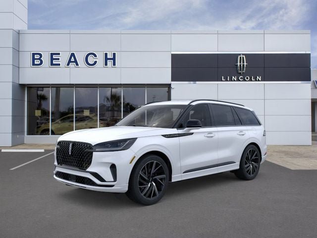 New 2026 Lincoln Aviator Black Label w/ Jet Appearance Package AWD/4WD image 1