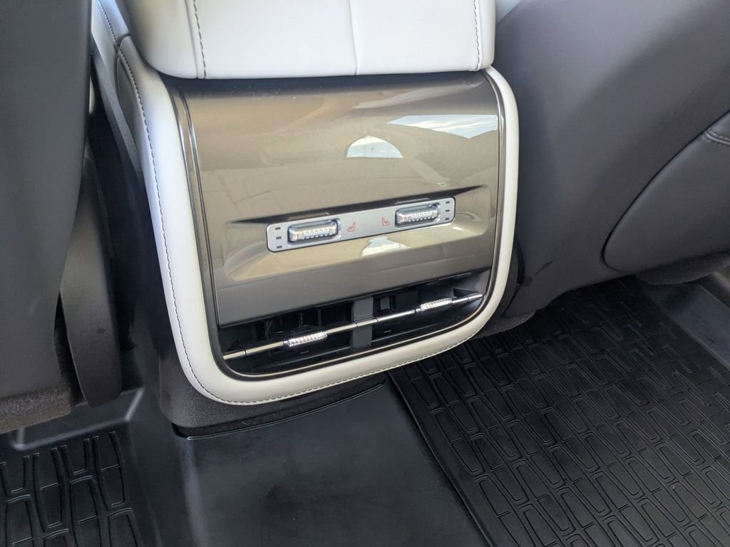 Used 2025 Lincoln Nautilus Black Label w/ Jet Appearance Package AWD/4WD image 19