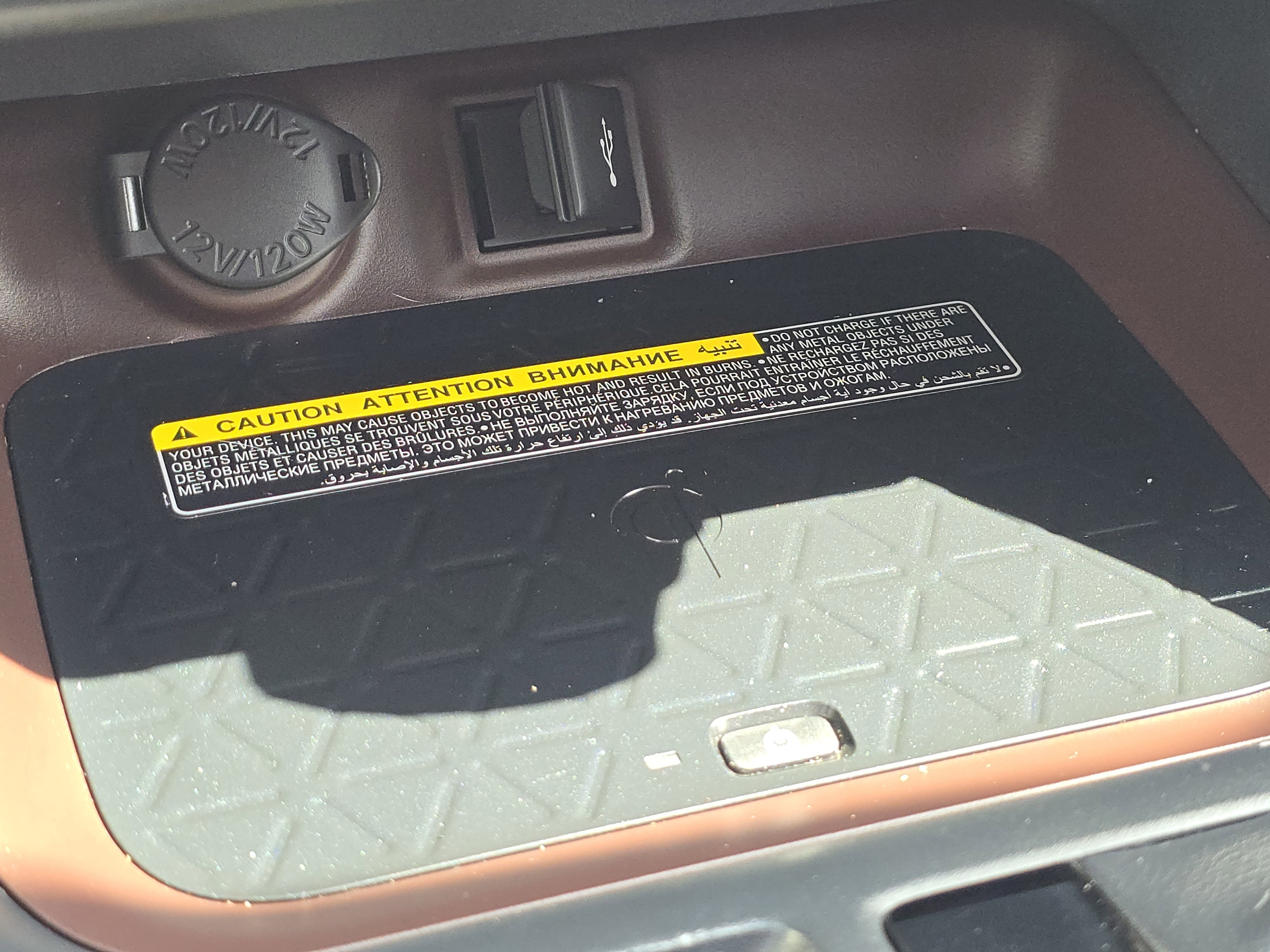 Used 2020 Toyota RAV4 Limited image 26