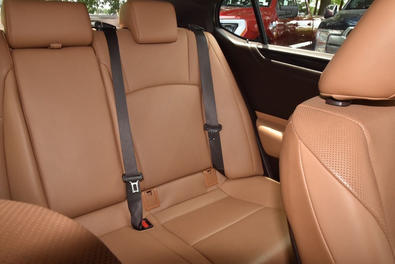 Used 2021 Lexus ES 250 w/ Premium Package AWD/4WD image 21