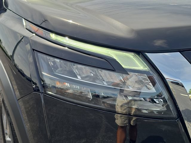 Certified 2024 Nissan Pathfinder SV AWD/4WD image 6